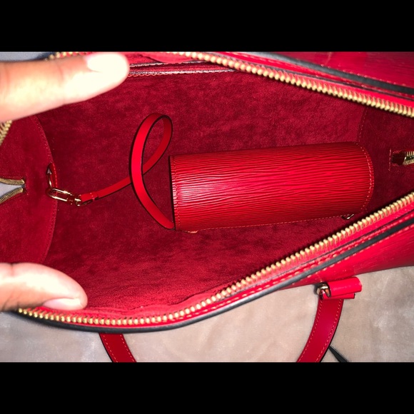 LOUIS VUITTON SOUFFLOT HANDBAG - Picture 9 of 13